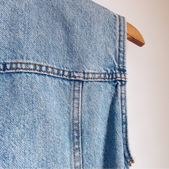 Zara Button Denim Dress Sleeveless Waist Tie Light Wash Hobo Modern Sexy Beachy - Picture 7 of 10